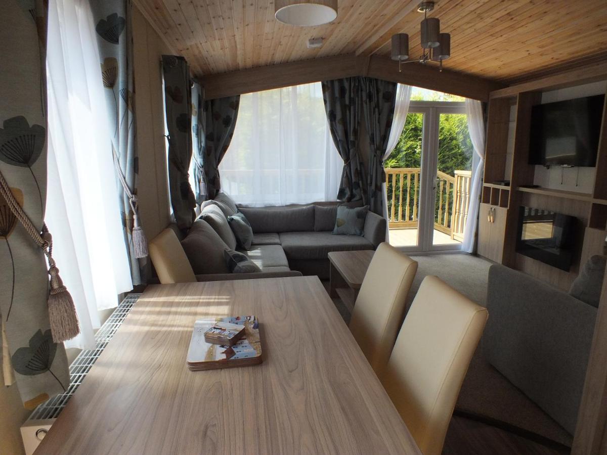 Beech Villa Swanage Bagian luar foto