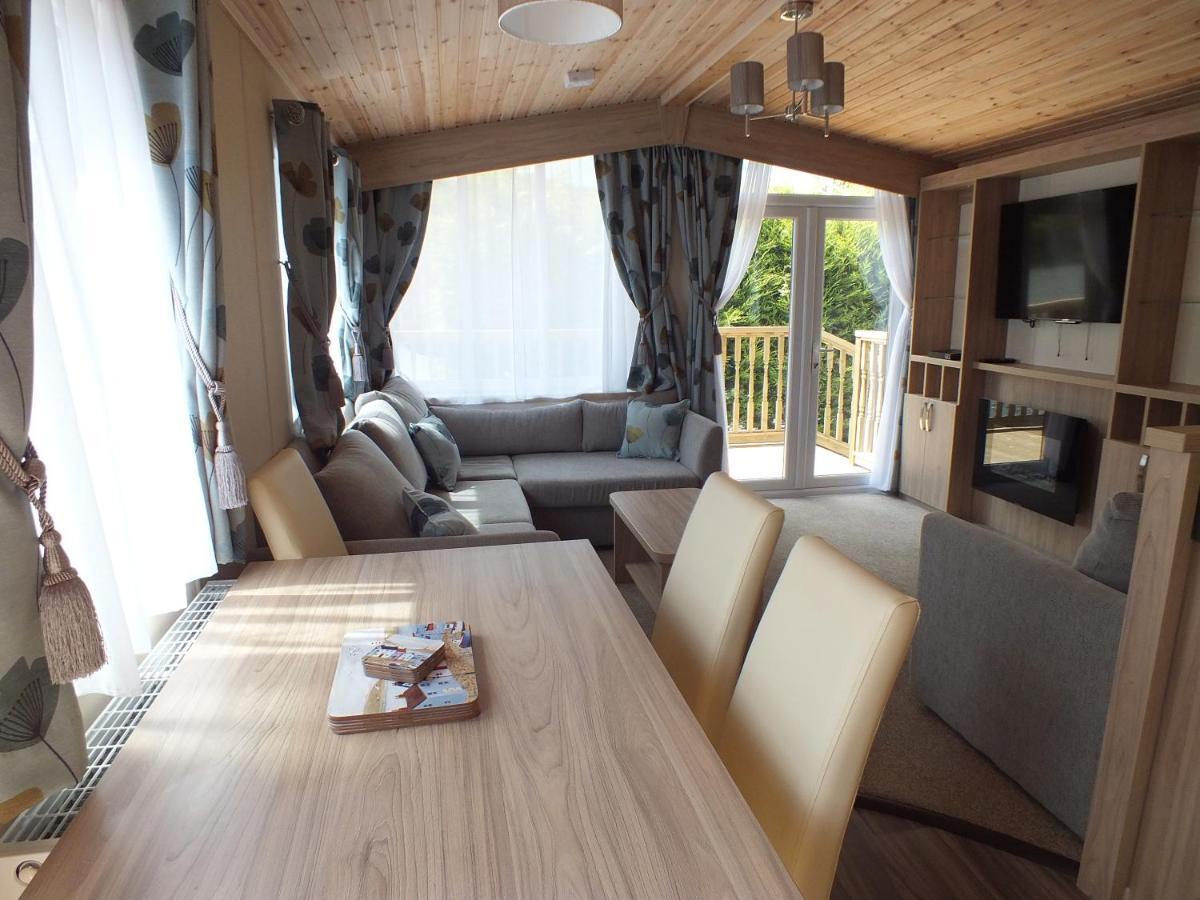 Beech Villa Swanage Bagian luar foto